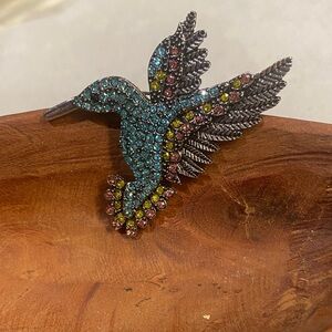 Rhinestone Hummingbird Brooch - Multicolor